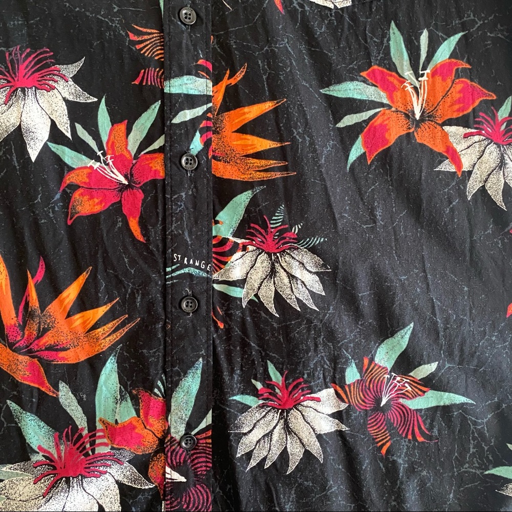 Volcom Button Up - Picture 3 of 5